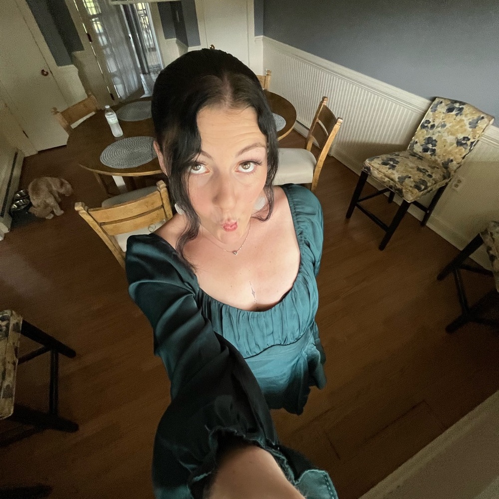 Meet your Posher, Alex